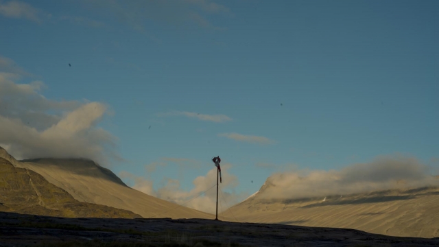 Photographing the Haunting Beauty of Melting Glaciers in Greenland