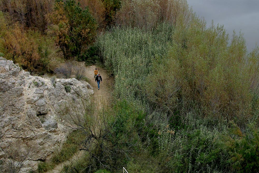 Border: What Texas and Mexico Looks Like, Looking Down