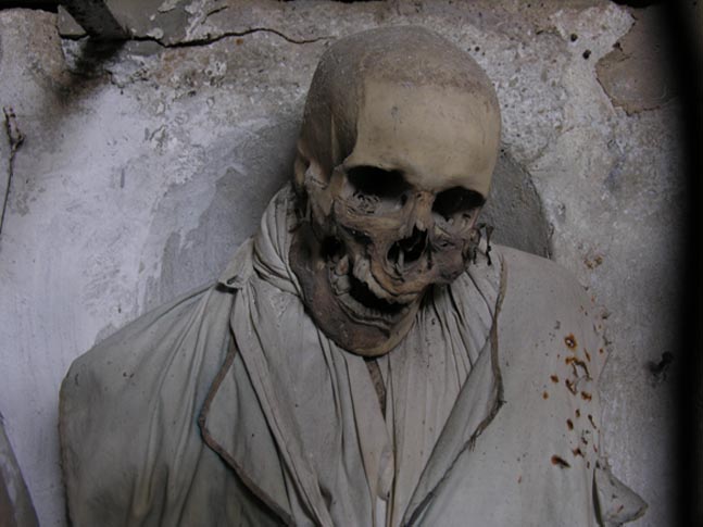 Nightmare in Sicily: The Nineteenth Century Catacomb Where Bodies Are Dressed in Suits